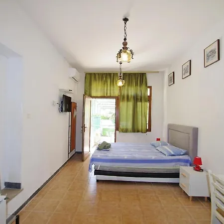 Apartment Studio Fur 10 Personen In Pula, Istrien Istrische Riviera