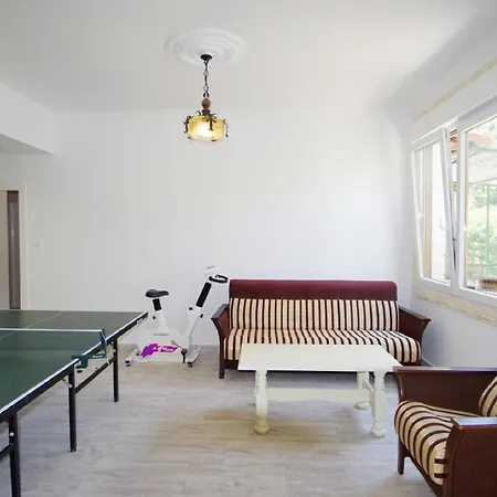 Studio Fur 10 Personen In Pula, Istrien Istrische Riviera Pula