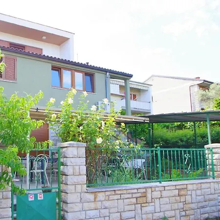 Studio Fur 10 Personen In Pula, Istrien Istrische Riviera